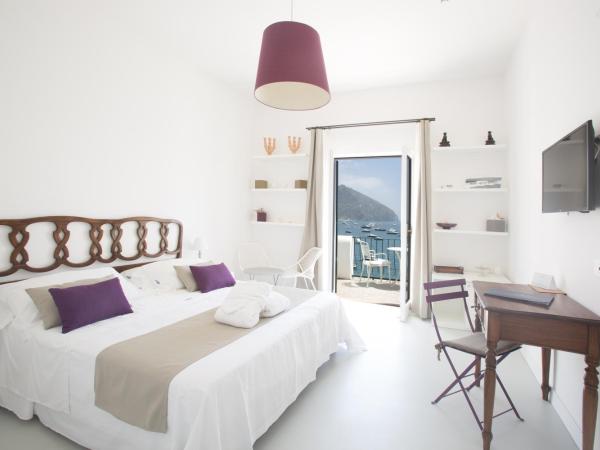 Miramare Sea Resort & Spa : photo 2 de la chambre chambre double supérieure avec balcon - vue sur mer