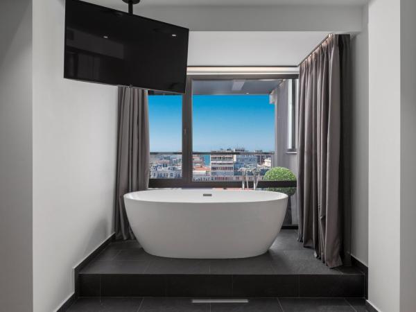 No 15 Ermou Hotel : photo 4 de la chambre suite premium