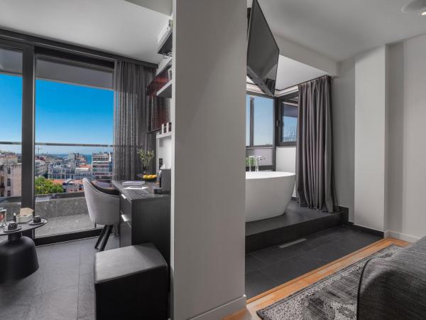 No 15 Ermou Hotel : photo 2 de la chambre suite premium