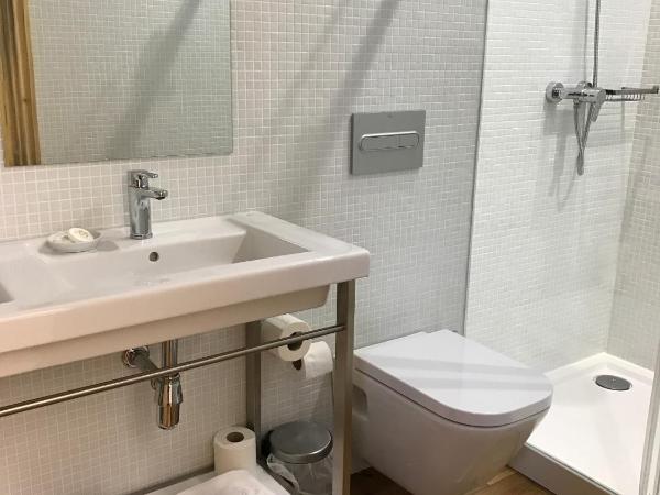 Casa da Praça Square Suites : photo 5 de la chambre chambre triple supérieure