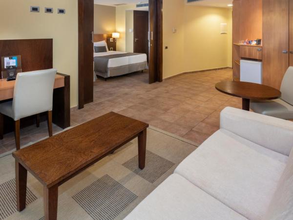 Serhs Natal Grand Hotel & Resort : photo 5 de la chambre suite junior - vue latérale sur mer