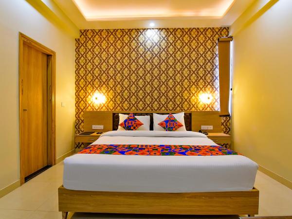 FabHotel Prime Indra Palace : photo 2 de la chambre chambre deluxe