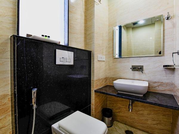 FabHotel Prime Indra Palace : photo 4 de la chambre chambre deluxe