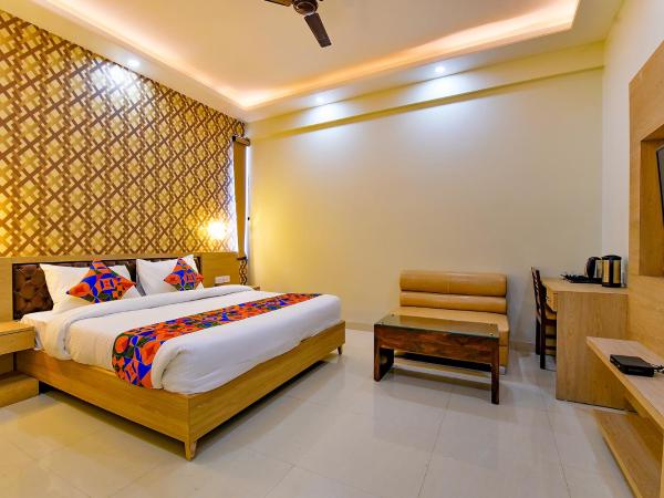 FabHotel Prime Indra Palace : photo 1 de la chambre chambre deluxe