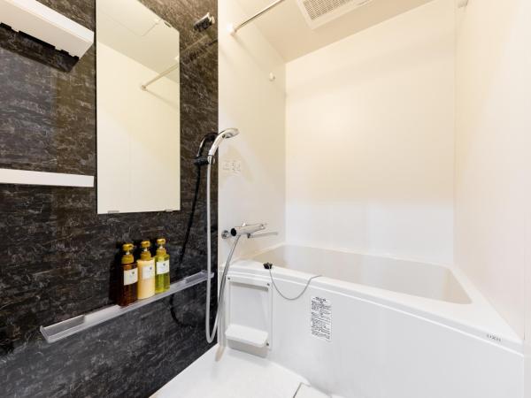 TAKUTO STAY SAKAISUJI-HOMMACHI : photo 5 de la chambre chambre familiale supérieure