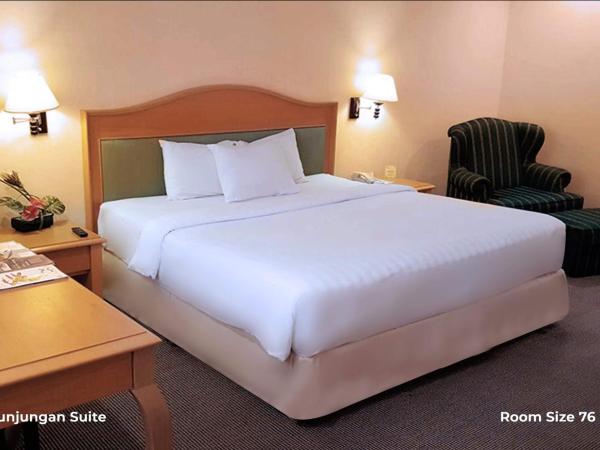 Tunjungan Hotel : photo 1 de la chambre suite 1 chambre