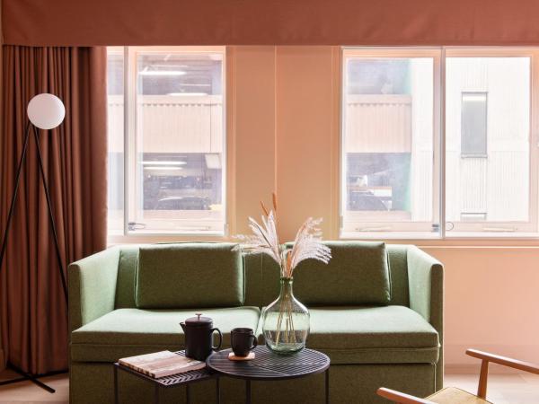 Whitworth Locke : photo 2 de la chambre studio locke - lits jumeaux accessible aux personnes à mobilité réduite