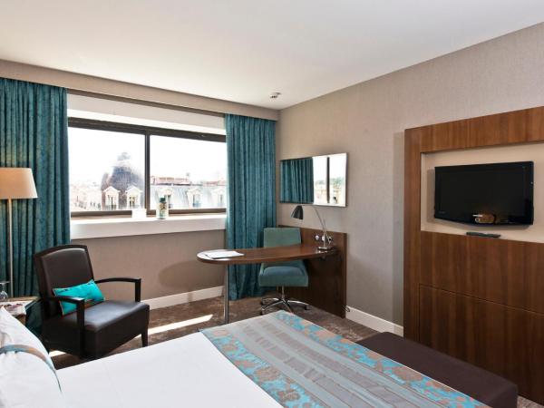 Holiday Inn Nice, an IHG Hotel : photo 5 de la chambre chambre lit king-size standard - non-fumeurs 