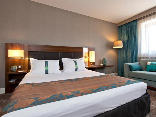 Holiday Inn Nice, an IHG Hotel : photo 5 de la chambre chambre king standard avec canapé-lit