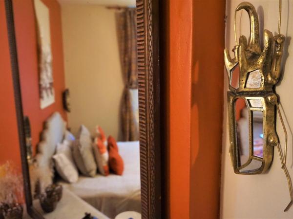 Maison Garnier Hôtel de Charme Biarritz : photo 6 de la chambre chambre de luxe double ou lits jumeaux