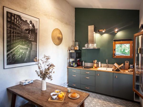 LYONEST chambre d'hôtes : photo 2 de la chambre chalet 1 chambre