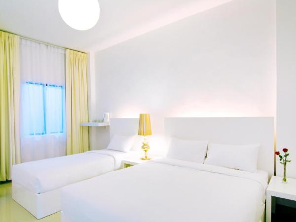 Chulia Heritage Hotel : photo 2 de la chambre chambre triple avec salle de bains commune