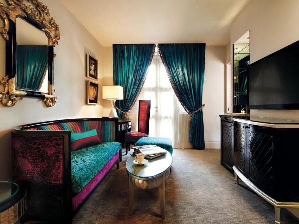 The Scarlet Singapore : photo 5 de la chambre suite