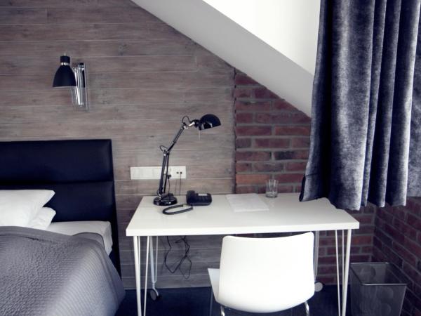 Hotel Grodzka 20 : photo 3 de la chambre chambre simple supérieure