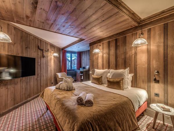 HOTEL LE VAL D'ISERE : photo 10 de la chambre chambre quintuple