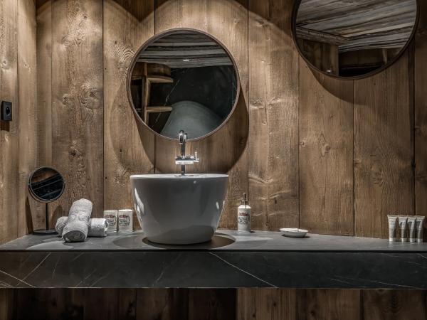 Hotel & Spa Le Val d'Isère : photo 8 de la chambre chambre quadruple - vue sur montagnes