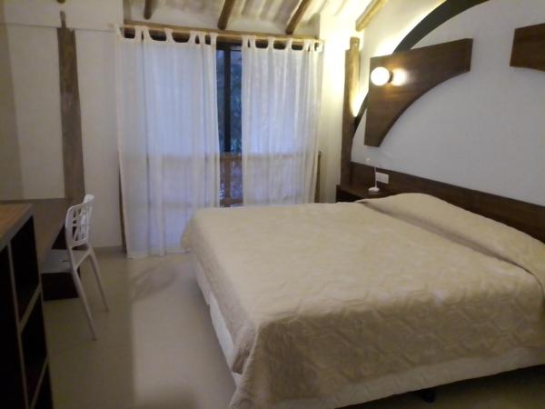 Chiibal : photo 4 de la chambre chambre double avec salle de bains privative