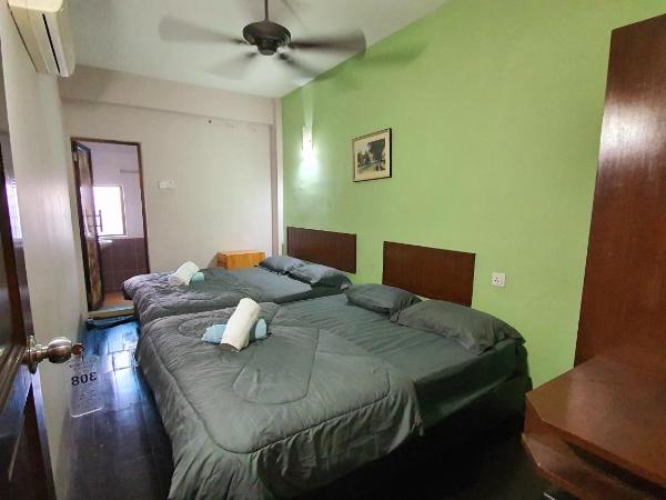 Little India Heritage Villa : photo 2 de la chambre chambre familiale avec salle de bains privative