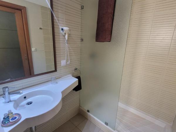 Hotel Tiba : photo 5 de la chambre chambre double standard