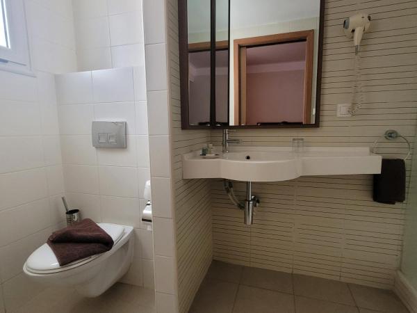 Hotel Tiba : photo 6 de la chambre chambre double standard