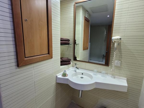 Hotel Tiba : photo 5 de la chambre mini suite