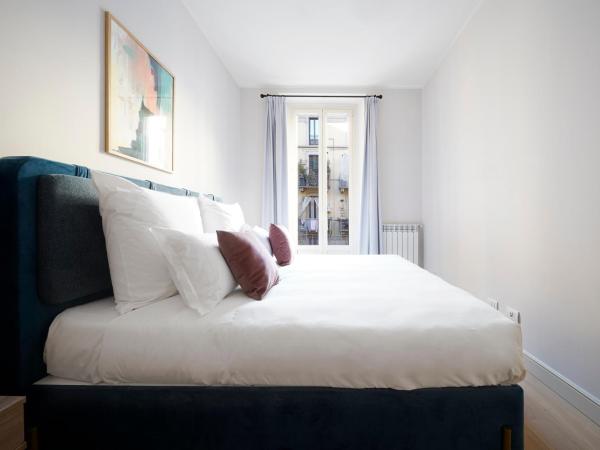 numa I Loreto Apartments : photo 5 de la chambre large 1 bedroom apartment with balcony and sofa bed