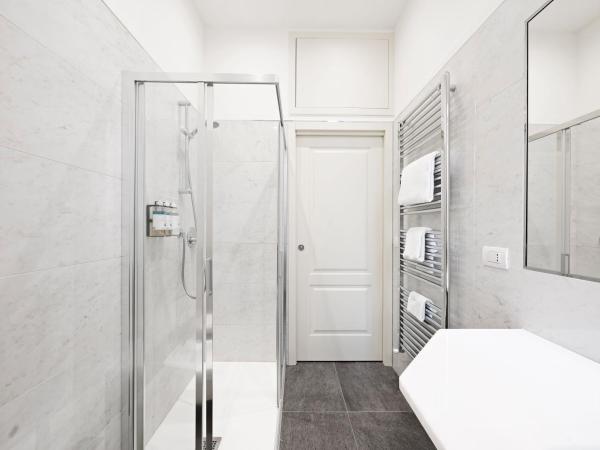 numa I Loreto Apartments : photo 5 de la chambre extra large 2 bedroom apartment with balcony and sofa bed