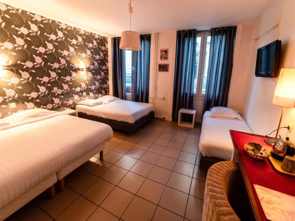 Hôtel Furania : photo 1 de la chambre chambre quadruple