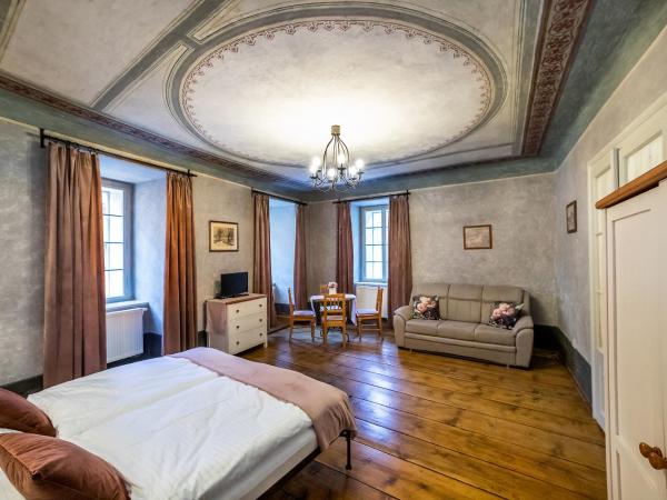 Penzion Thallerův Dům : photo 6 de la chambre appartement (4 adultes)