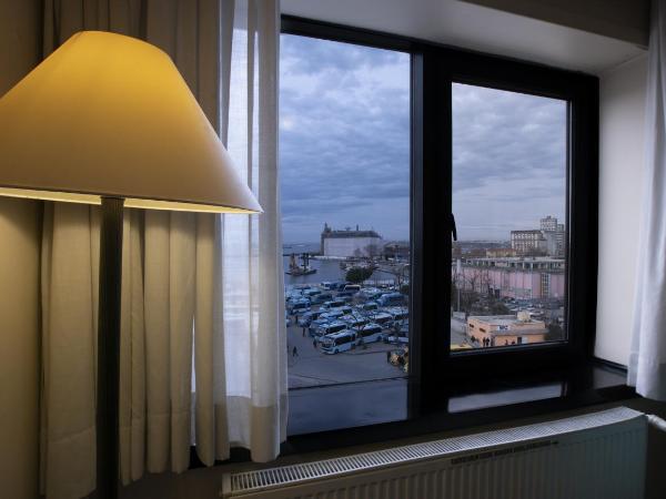 Kadıköy Rıhtım Hotel : photo 7 de la chambre chambre double ou lits jumeaux