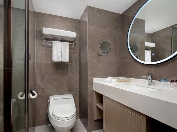 Holiday Inn Chengdu Century City West, an IHG Hotel : photo 2 de la chambre chambre standard