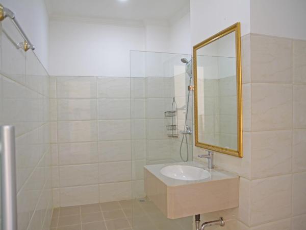 Kemang Eleven : photo 5 de la chambre chambre lit king-size supérieure