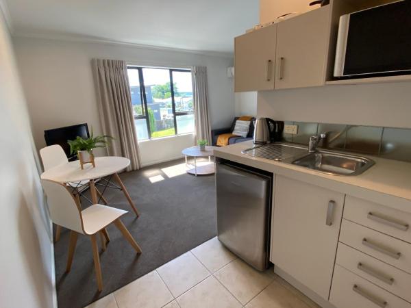 Alpine Lake Motel : photo 3 de la chambre suite junior