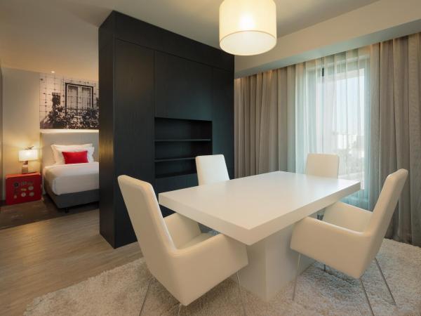 Meliá Lisboa Aeroporto : photo 7 de la chambre suite présidentielle