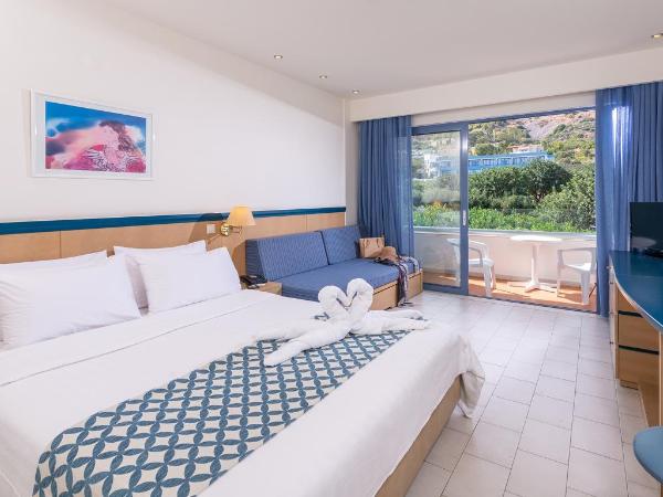 Royal & Imperial Belvedere Resort : photo 1 de la chambre chambre standard - vue sur montagne ou jardin