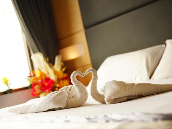 B Fashion Hotel : photo 4 de la chambre suite lit queen-size deluxe