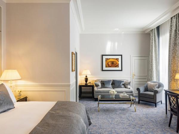 InterContinental Paris Le Grand, an IHG Hotel : photo 2 de la chambre suite junior lit king-size avec canapé-lit