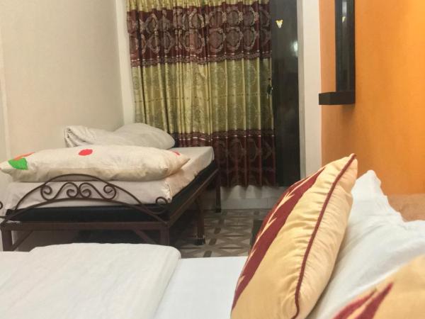 Bishnu Homestay : photo 1 de la chambre chambre triple de luxe