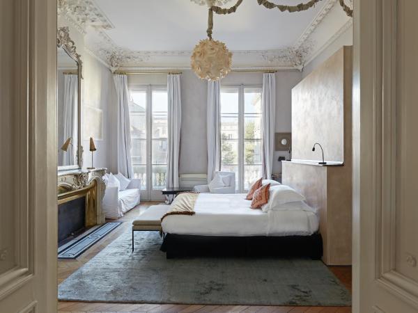 L'Hôtel Particulier Bordeaux : photo 1 de la chambre  chambre double deluxe avec balcon