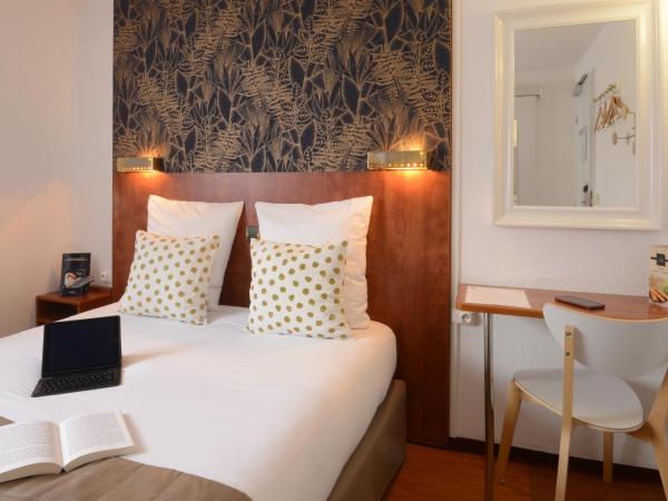 Hotel Arc-En-Ciel Colmar Contact Hotel : photo 6 de la chambre chambre double
