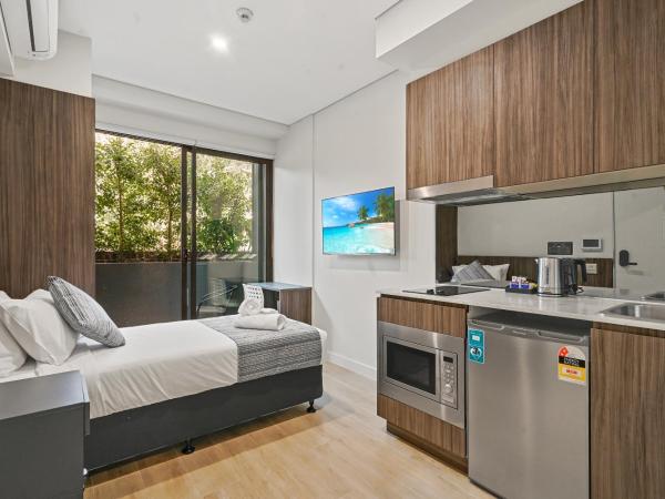 Coogee Studio Apartments : photo 3 de la chambre studio - simple