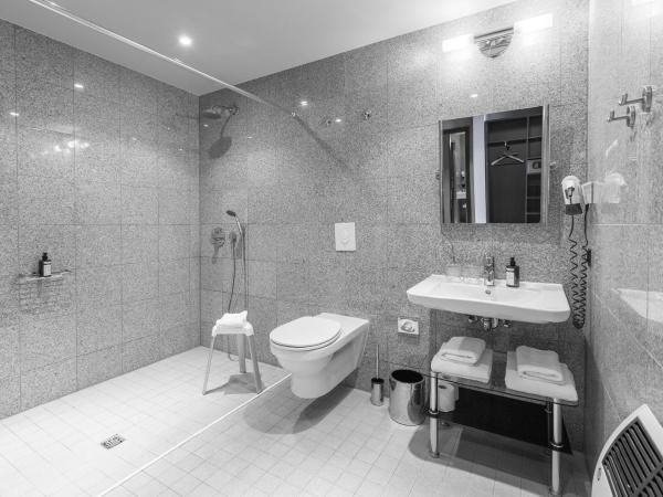 TITANIC Comfort Kurfürstendamm : photo 2 de la chambre chambre lits jumeaux standard