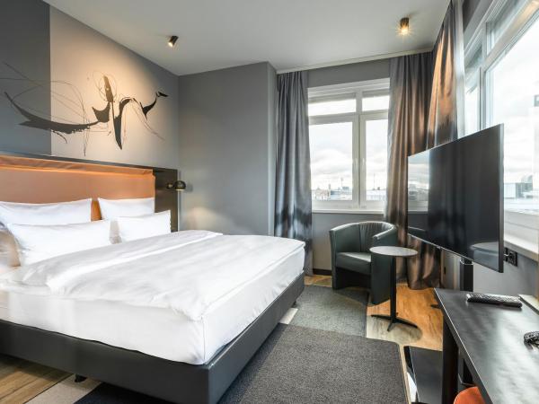 TITANIC Comfort Kurfürstendamm : photo 1 de la chambre chambre lit king-size supérieure