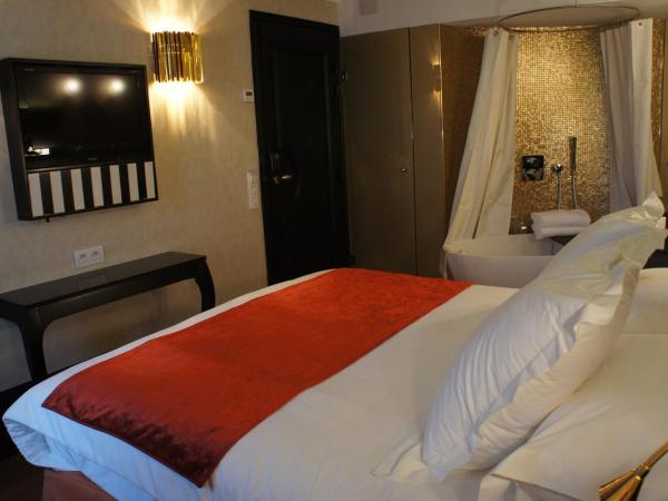 Tonic Hotel Saint Germain des Prs : photo 2 de la chambre chambre double classique avec baignoire