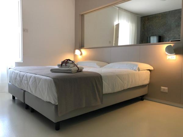 Hotel Cave Del Sole : photo 2 de la chambre chambre double ou lits jumeaux