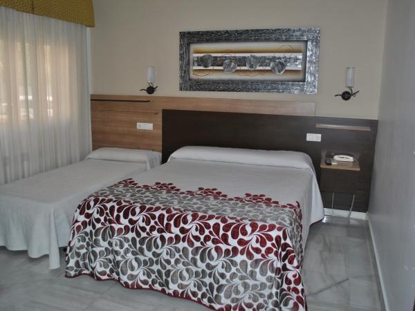 Hotel Albero : photo 9 de la chambre chambre triple