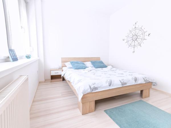 The Dots Hostel : photo 7 de la chambre chambre de luxe avec salle de bains privative