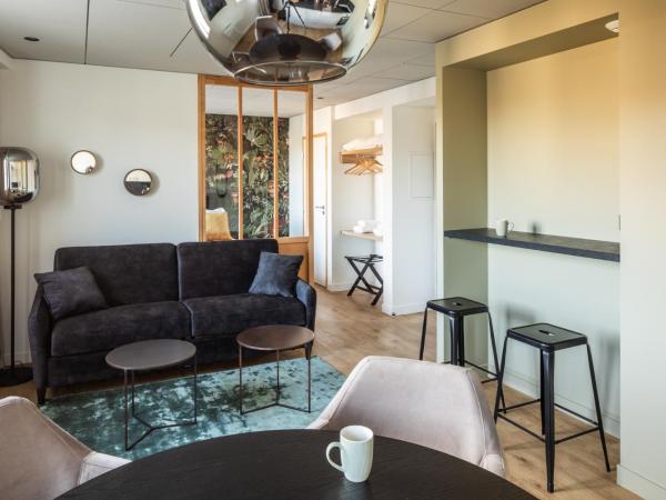 Edgar Hôtel & Spa - Table Gastronomique : photo 2 de la chambre penthouse