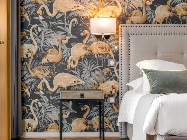 Edgar Hôtel & Spa - Table Gastronomique : photo 7 de la chambre grande suite