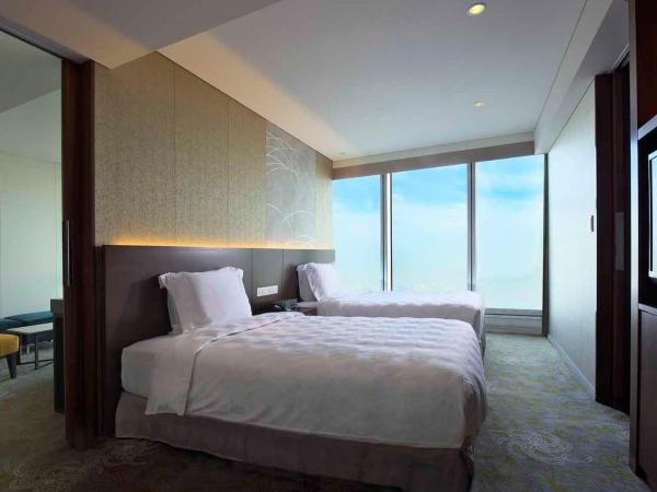 Osaka Marriott Miyako Hotel : photo 3 de la chambre suite junior lits jumeaux - non-fumeurs